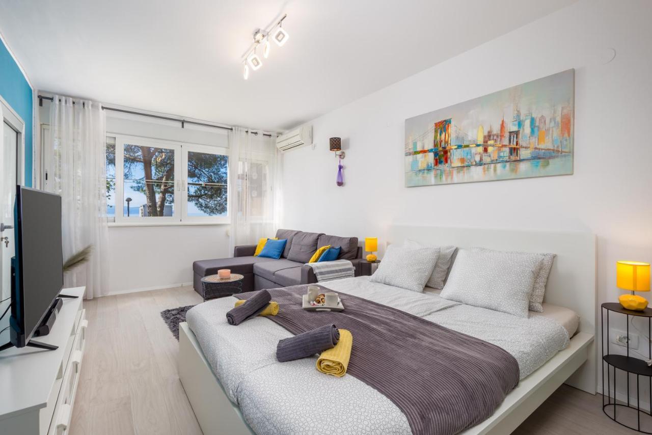 Sunny Studio Apartment With Balcony Rijeka Exterior foto